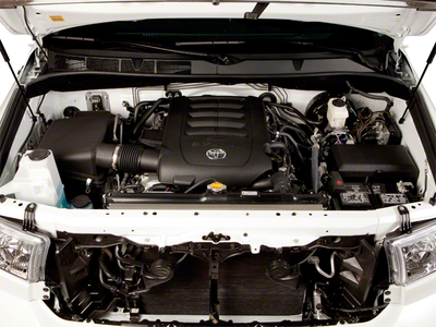 2013 Toyota Tundra 4WD Truck GRADE
