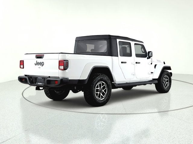 2023 Jeep Gladiator Willys