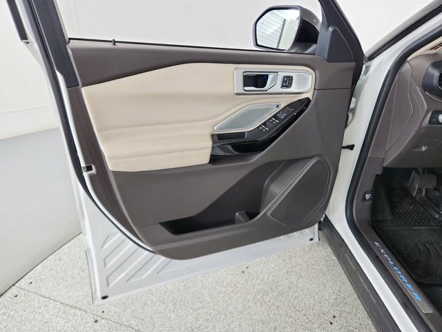 2022 Ford Explorer Platinum