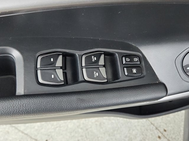 2017 Hyundai Santa Fe Sport 2.0T Ultimate