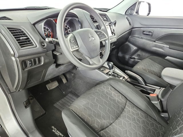 2024 Mitsubishi Outlander Sport S