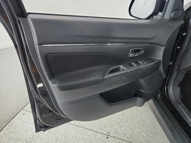 2024 Mitsubishi Outlander Sport S