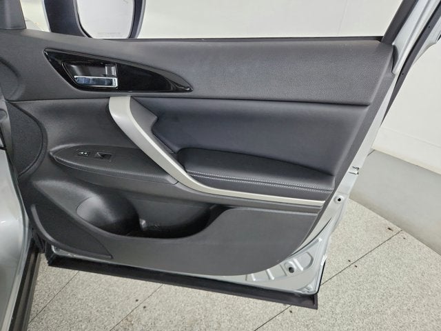 2025 Mitsubishi Eclipse Cross Base