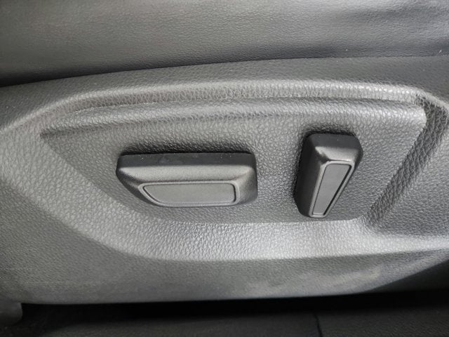 2025 Mitsubishi Eclipse Cross Base