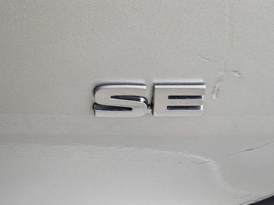 2023 Mitsubishi Outlander Base