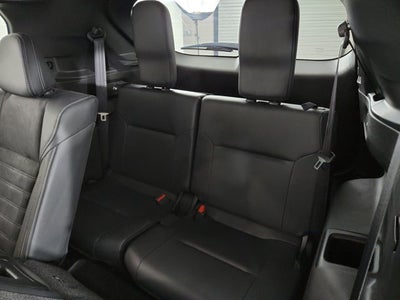 2023 Mitsubishi Outlander Base