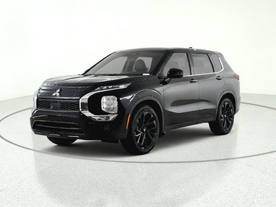 2024 Mitsubishi Outlander SE Black Edition