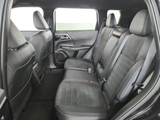 2024 Mitsubishi Outlander SE Black Edition