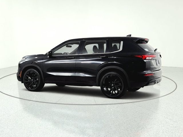 2024 Mitsubishi Outlander SE Black Edition