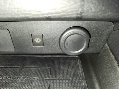 2022 Mitsubishi Outlander Base