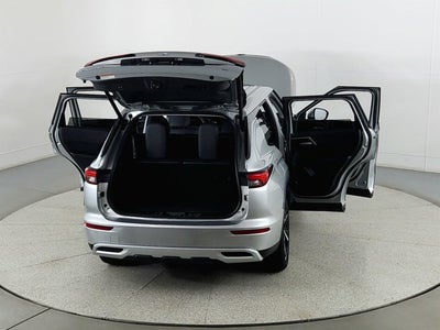 2024 Mitsubishi Outlander Base