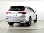 2024 Mitsubishi Outlander Base