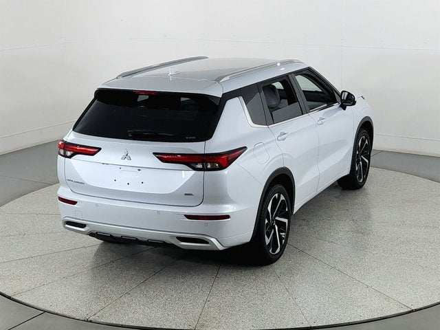2024 Mitsubishi Outlander SEL