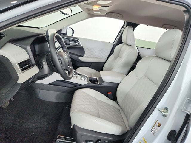 2024 Mitsubishi Outlander SEL