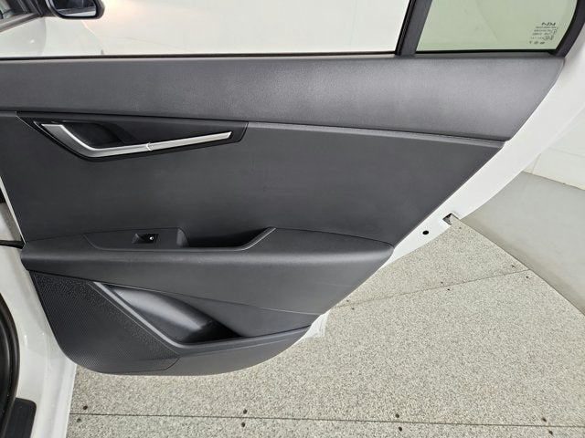 2025 Kia Niro LX