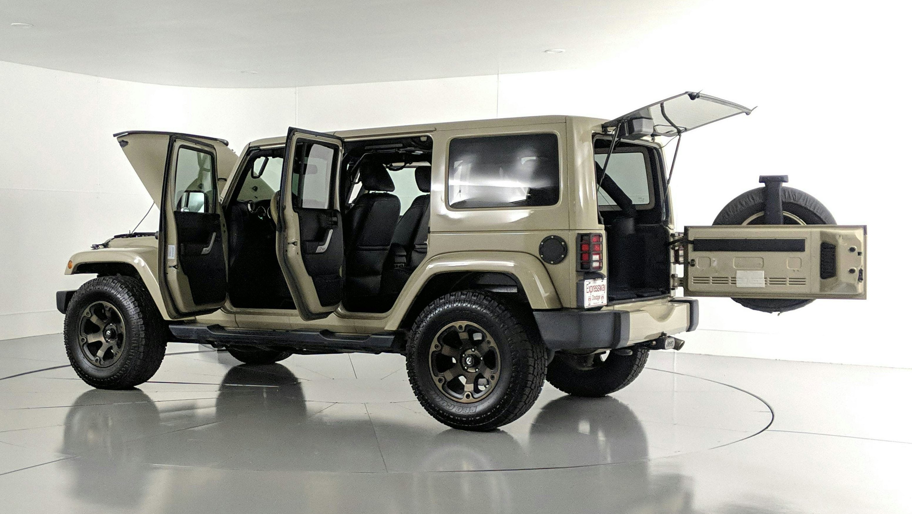 2017 Jeep Wrangler Unlimited Sahara