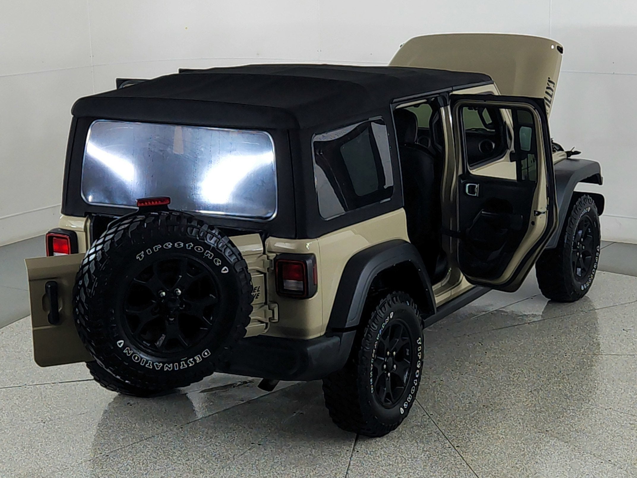 2022 Jeep Wrangler Unlimited Unlimited Willys