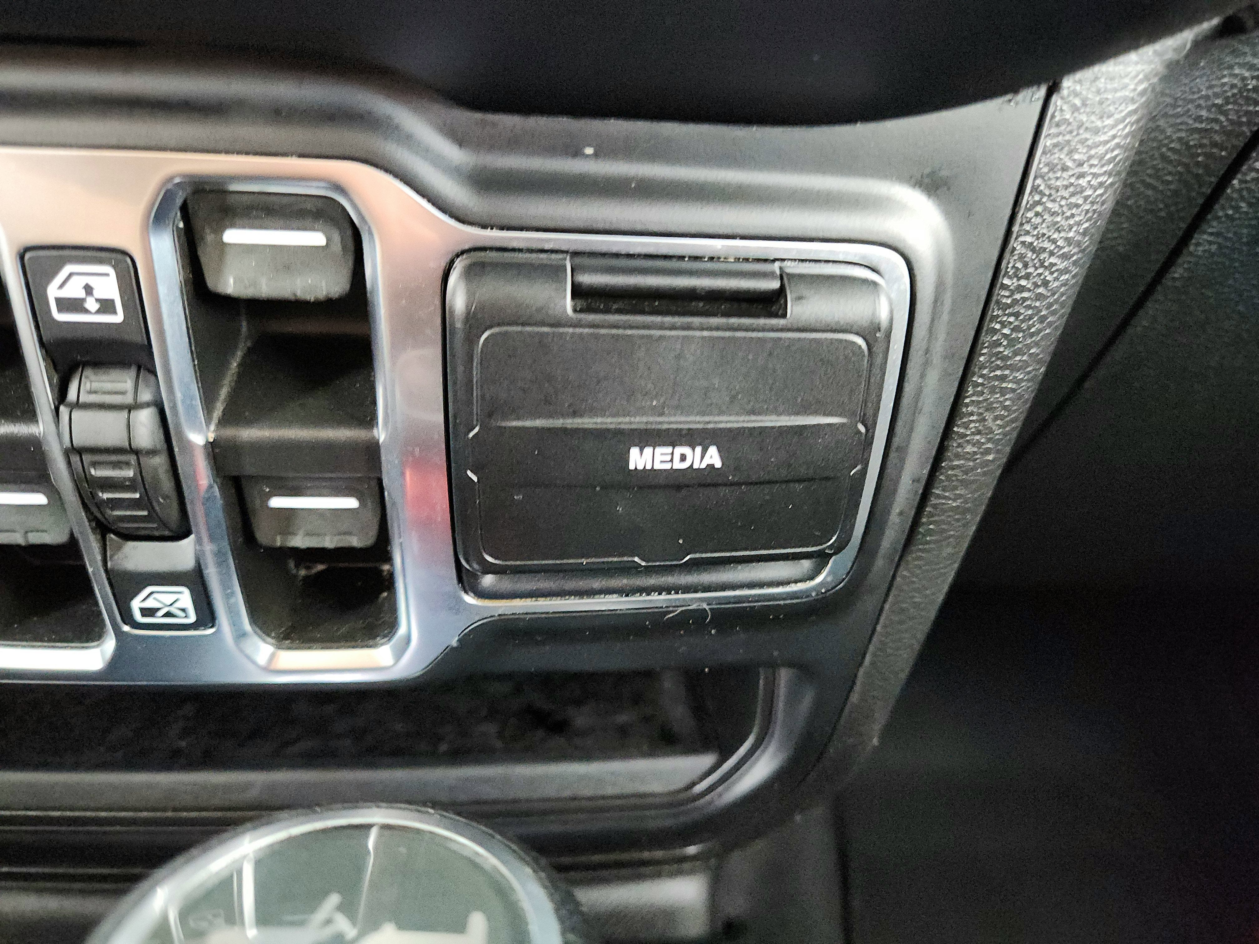 2022 Jeep Wrangler Unlimited Unlimited Sport Altitude