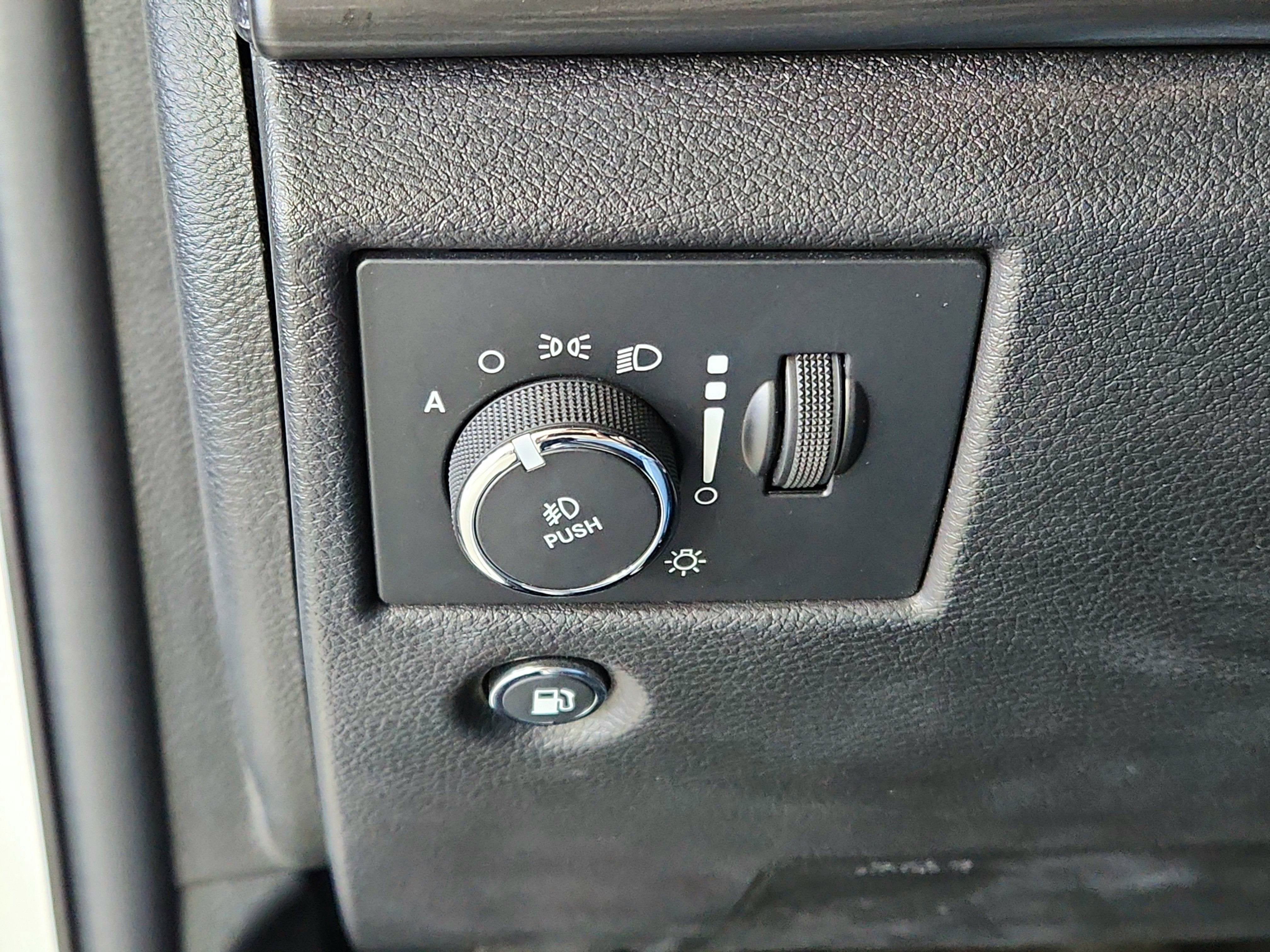 2021 Jeep Grand Cherokee Freedom