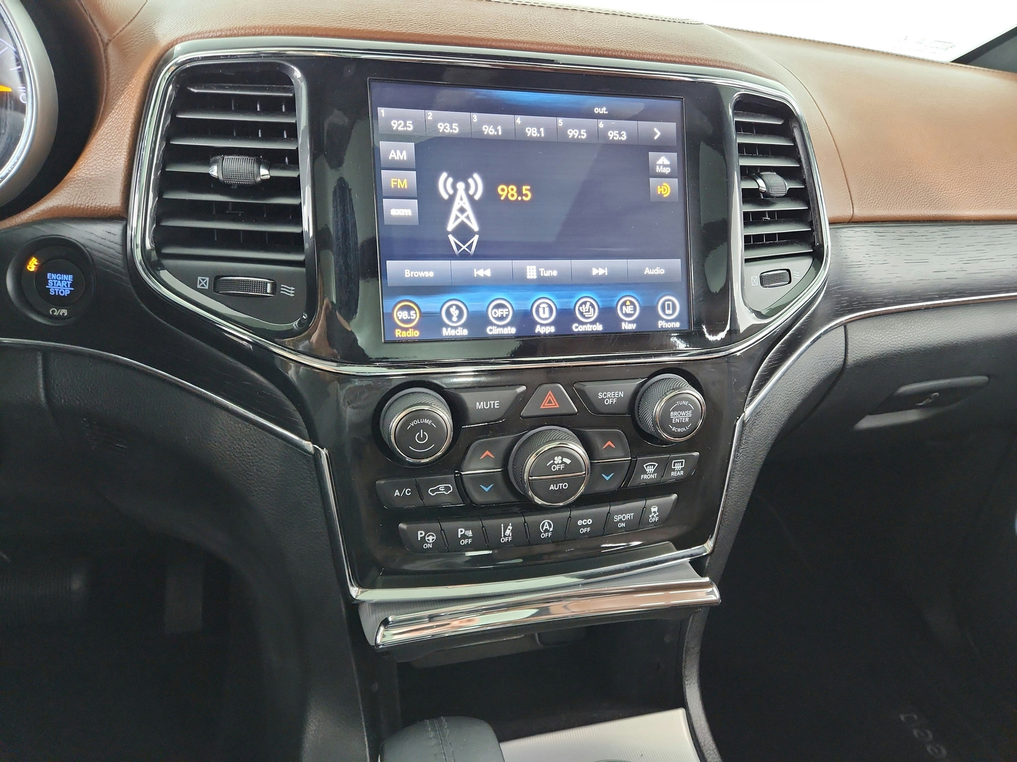 2019 Jeep Grand Cherokee Summit