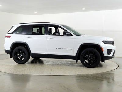 2023 Jeep Grand Cherokee Altitude