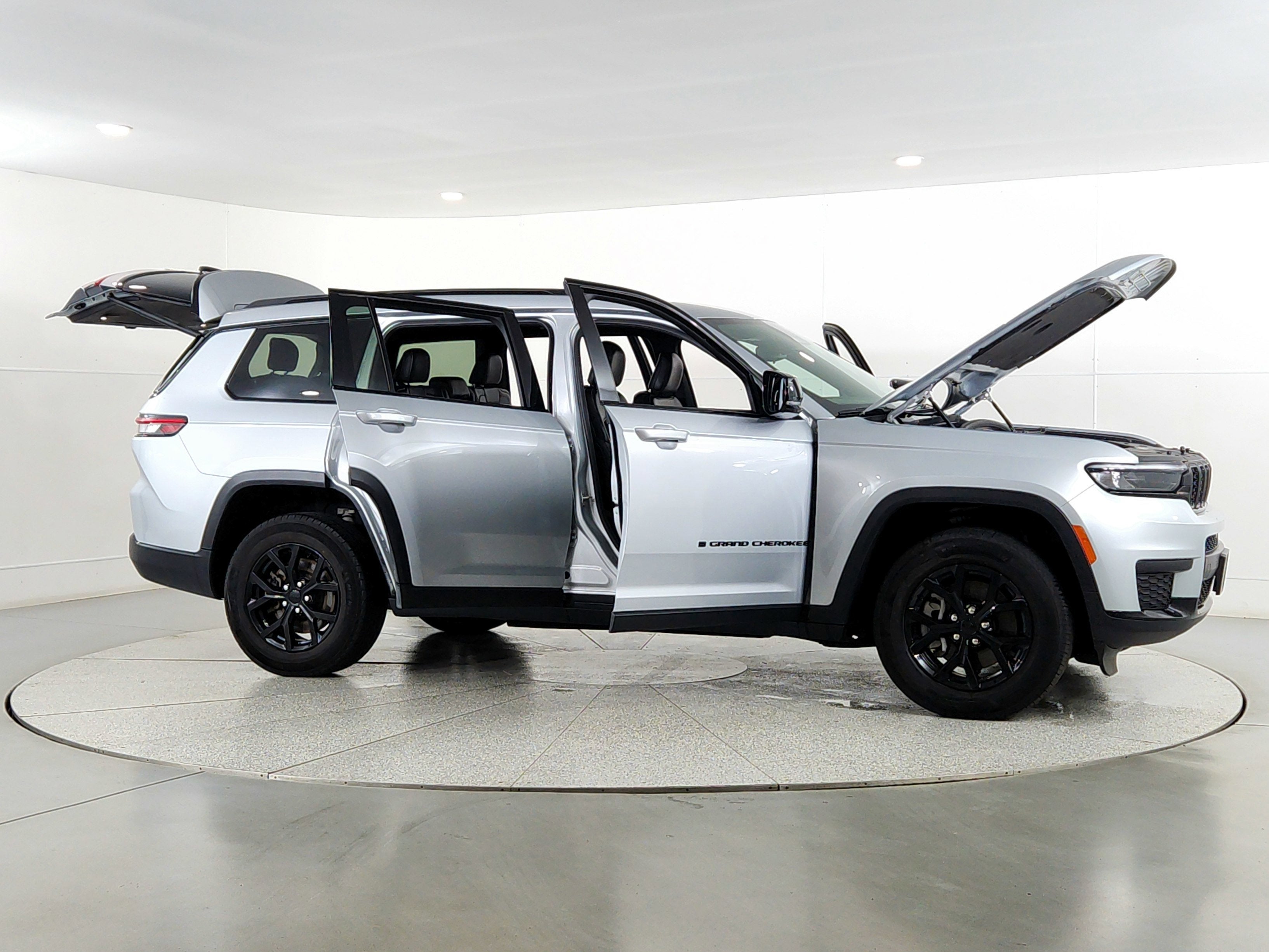 2024 Jeep Grand Cherokee L Altitude