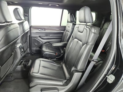 2025 Jeep Grand Cherokee L Limited 4x4