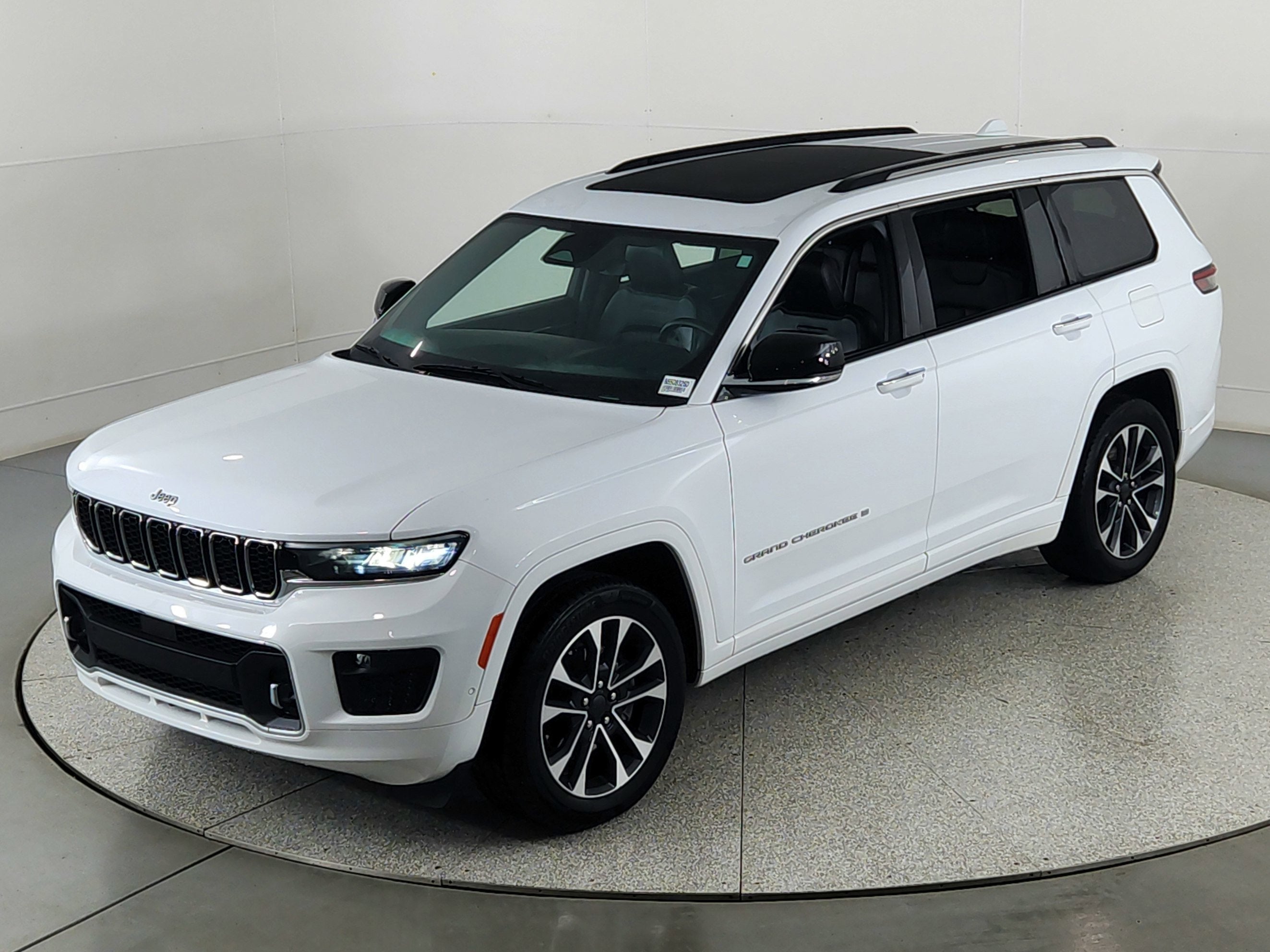 2022 Jeep Grand Cherokee L Overland