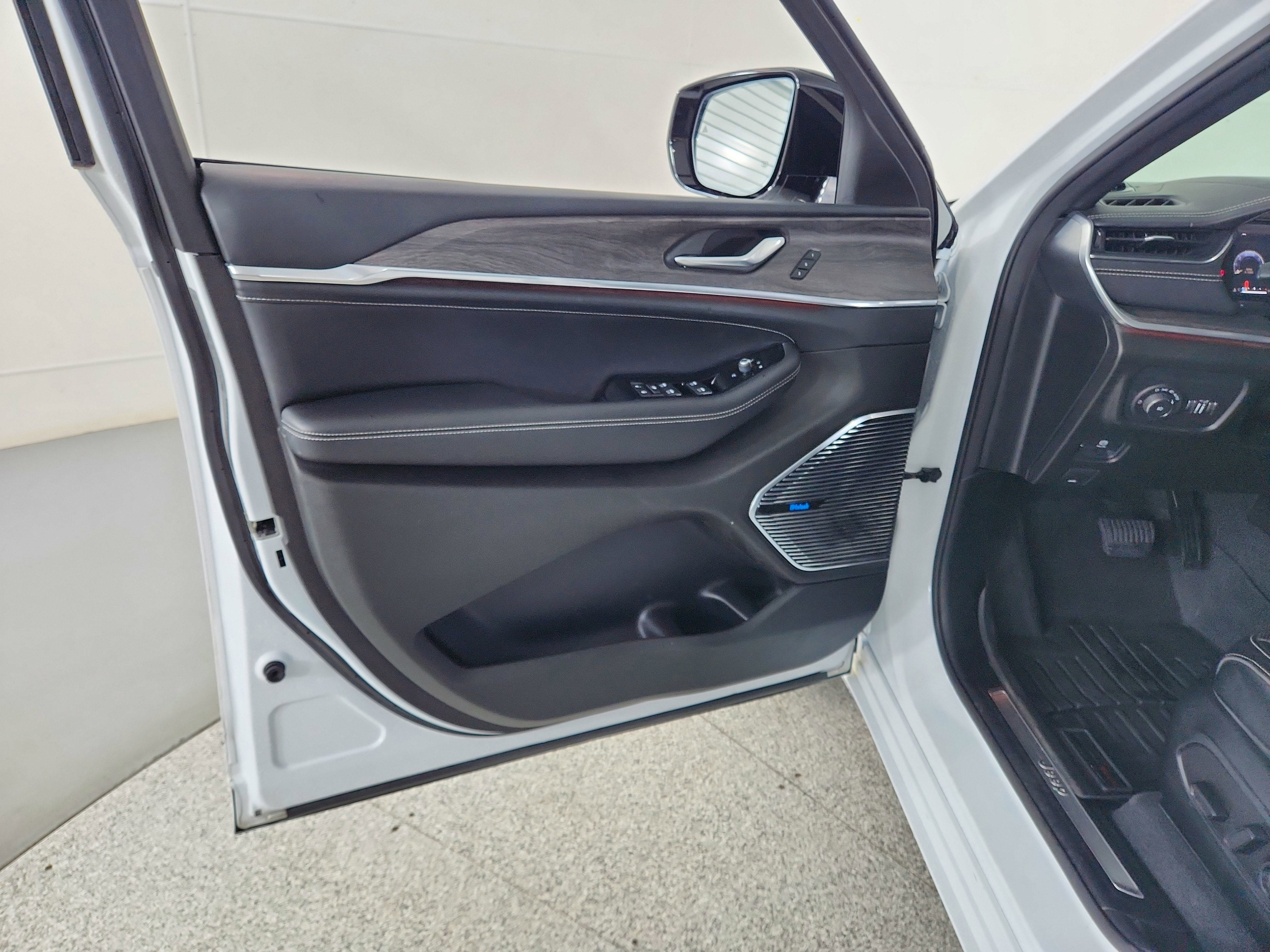 2022 Jeep Grand Cherokee L Overland