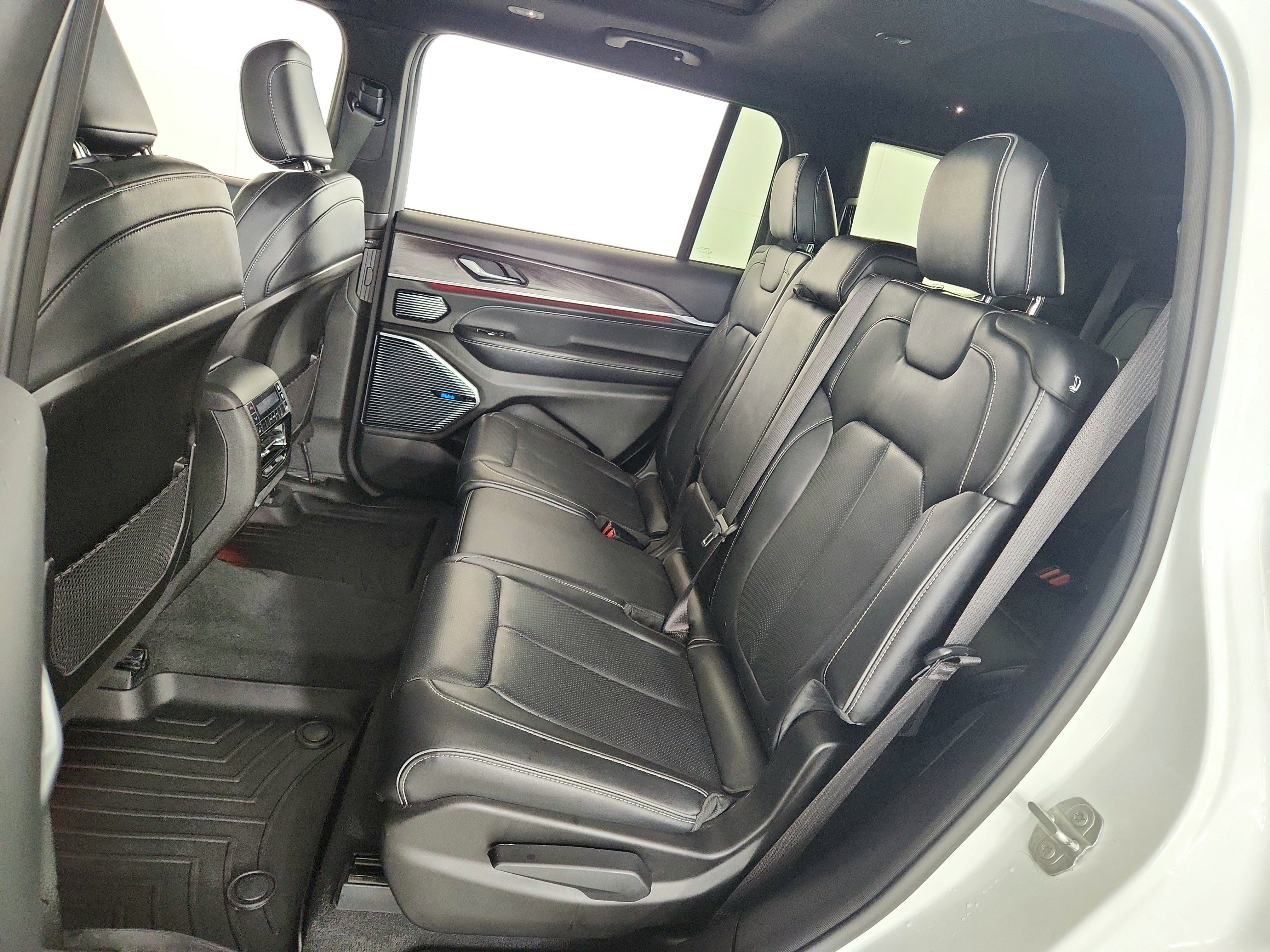 2022 Jeep Grand Cherokee L Overland