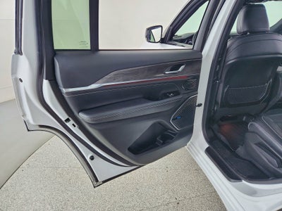 2022 Jeep Grand Cherokee L Overland