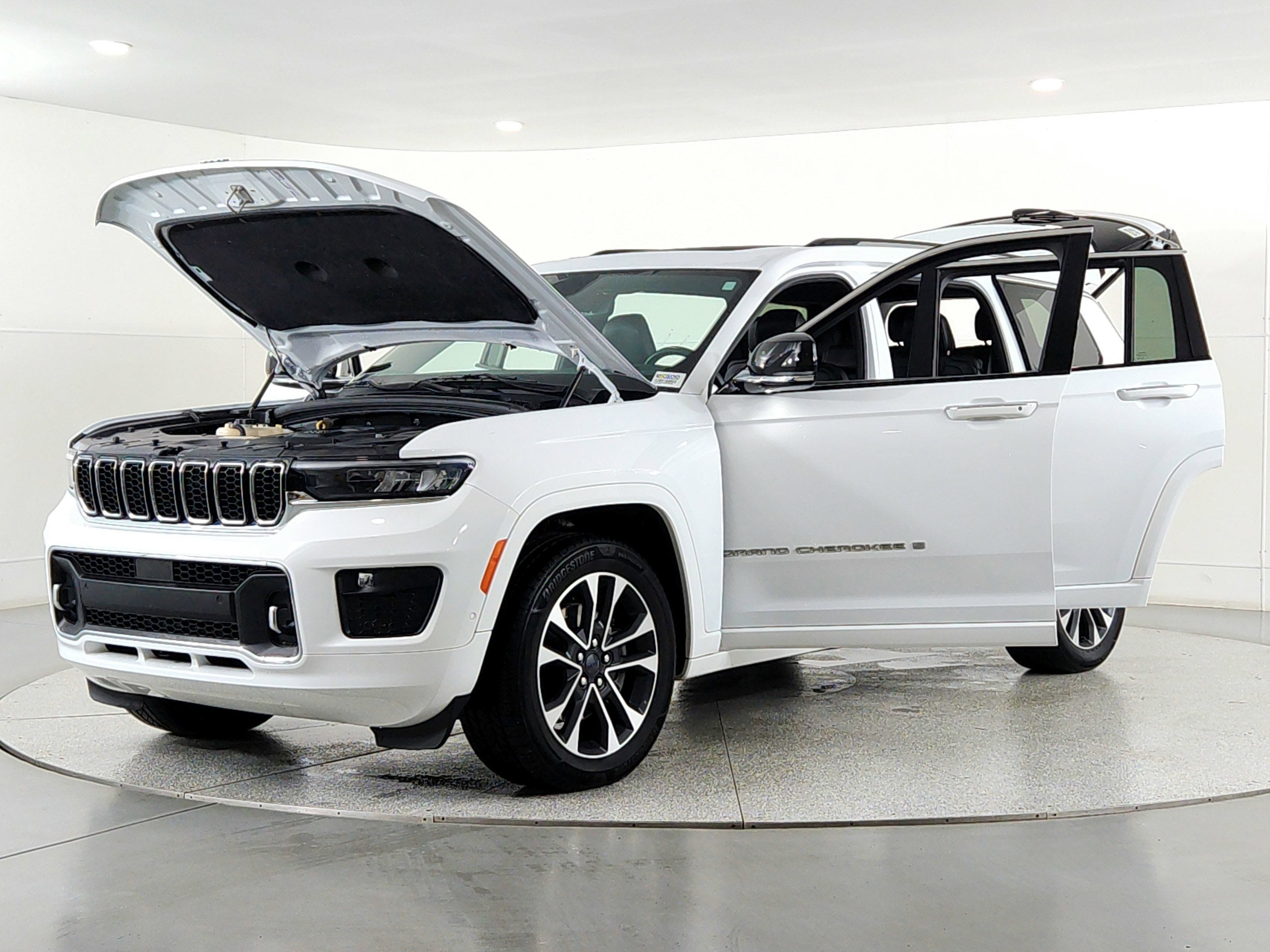 2022 Jeep Grand Cherokee L Overland