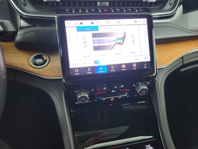 2025 Jeep Grand Cherokee L Summit Reserve 4x4