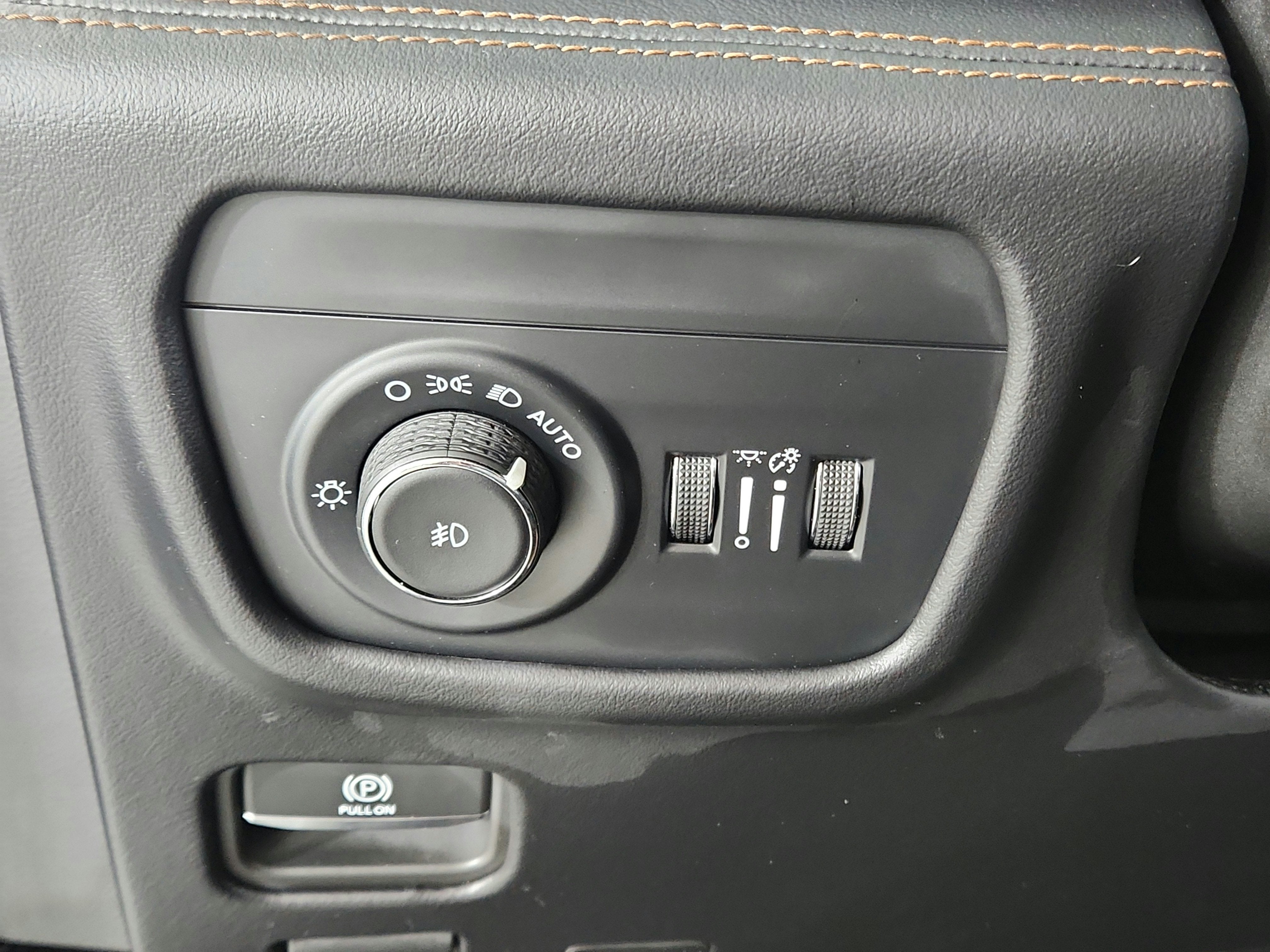 2025 Jeep Grand Cherokee L Summit Reserve 4x4