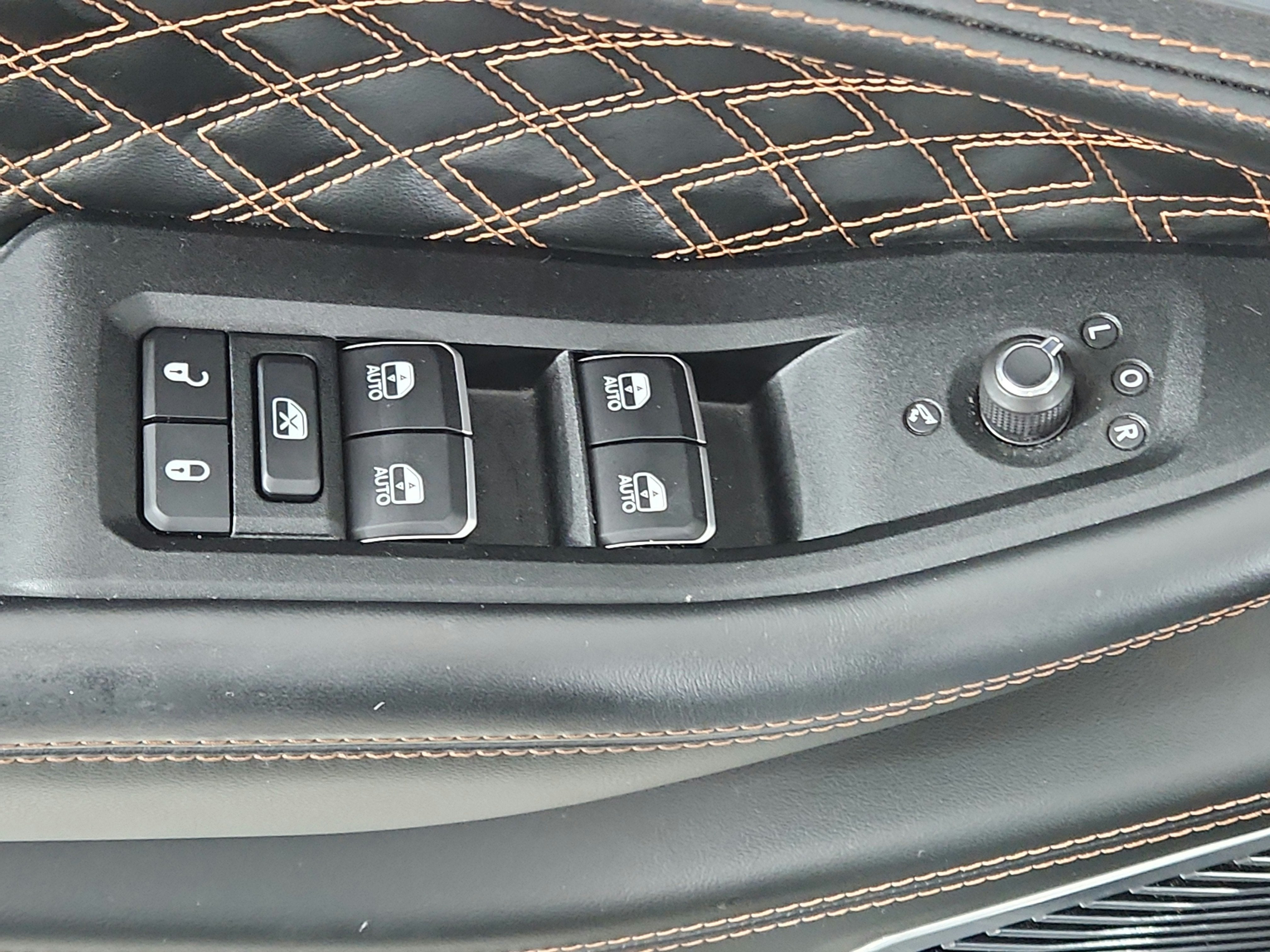 2025 Jeep Grand Cherokee L Summit Reserve 4x4