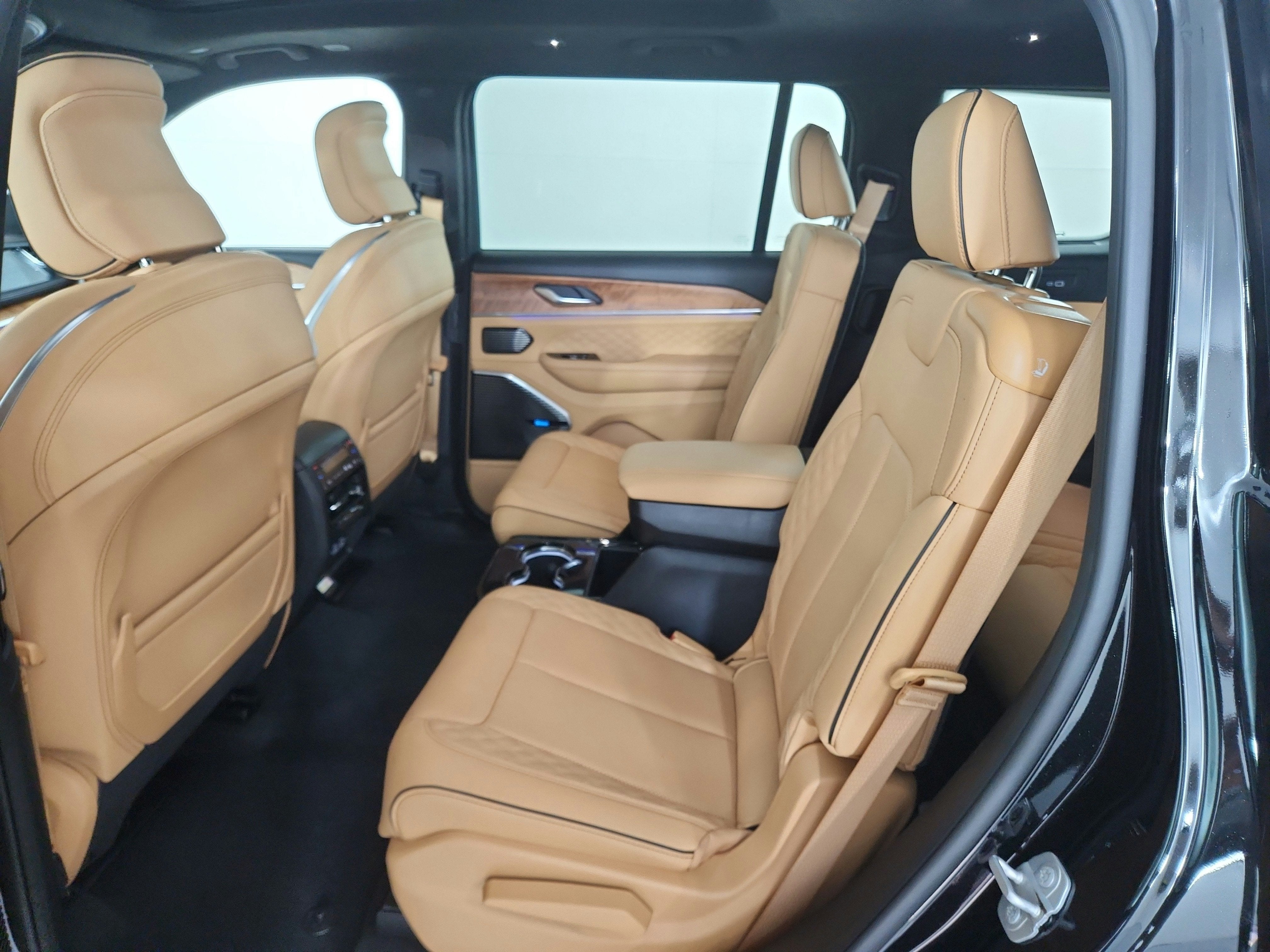 2025 Jeep Grand Cherokee L Summit Reserve 4x4