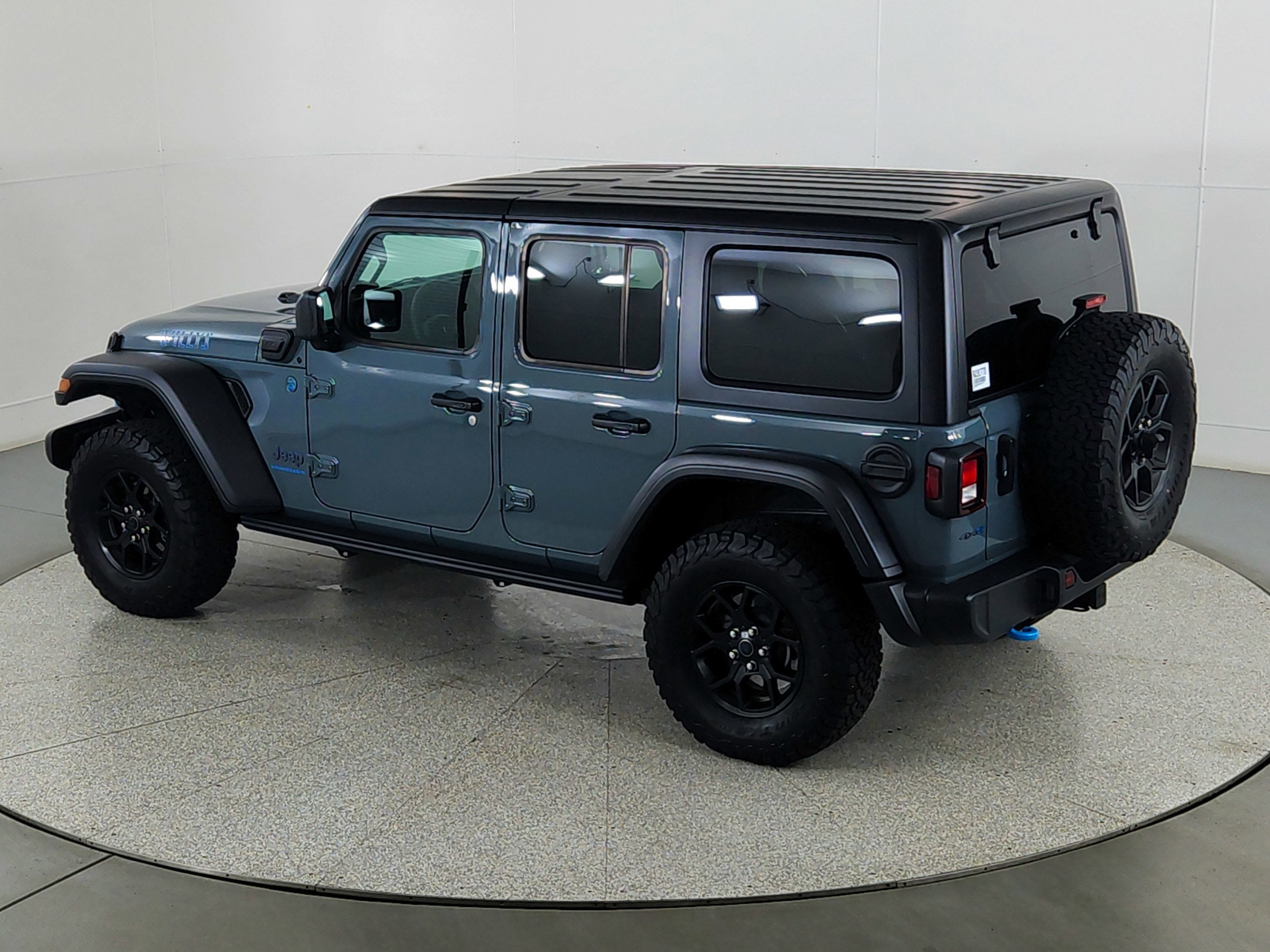 2024 Jeep Wrangler 4xe Willys