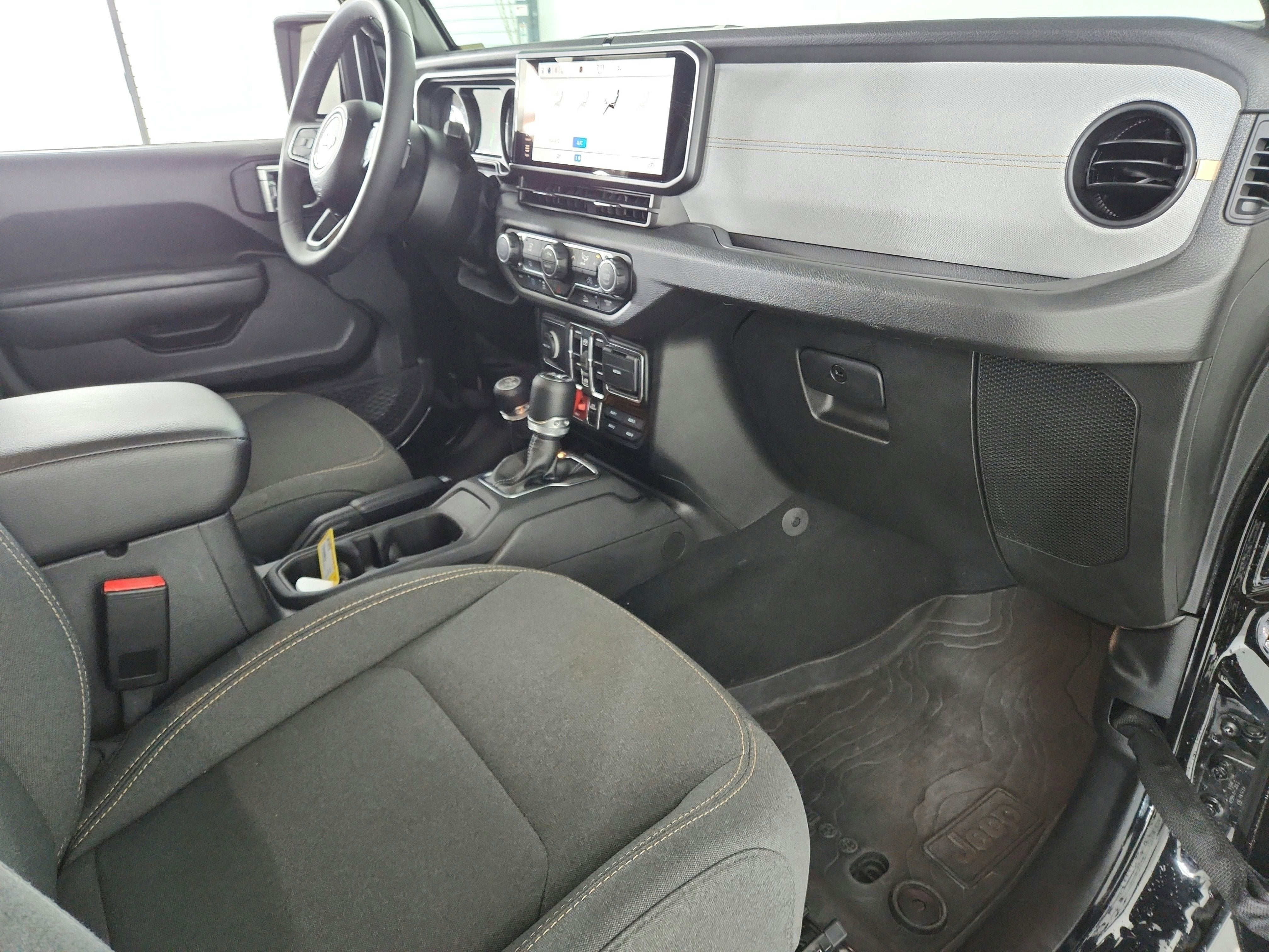 2025 Jeep Wrangler 4xe Willys