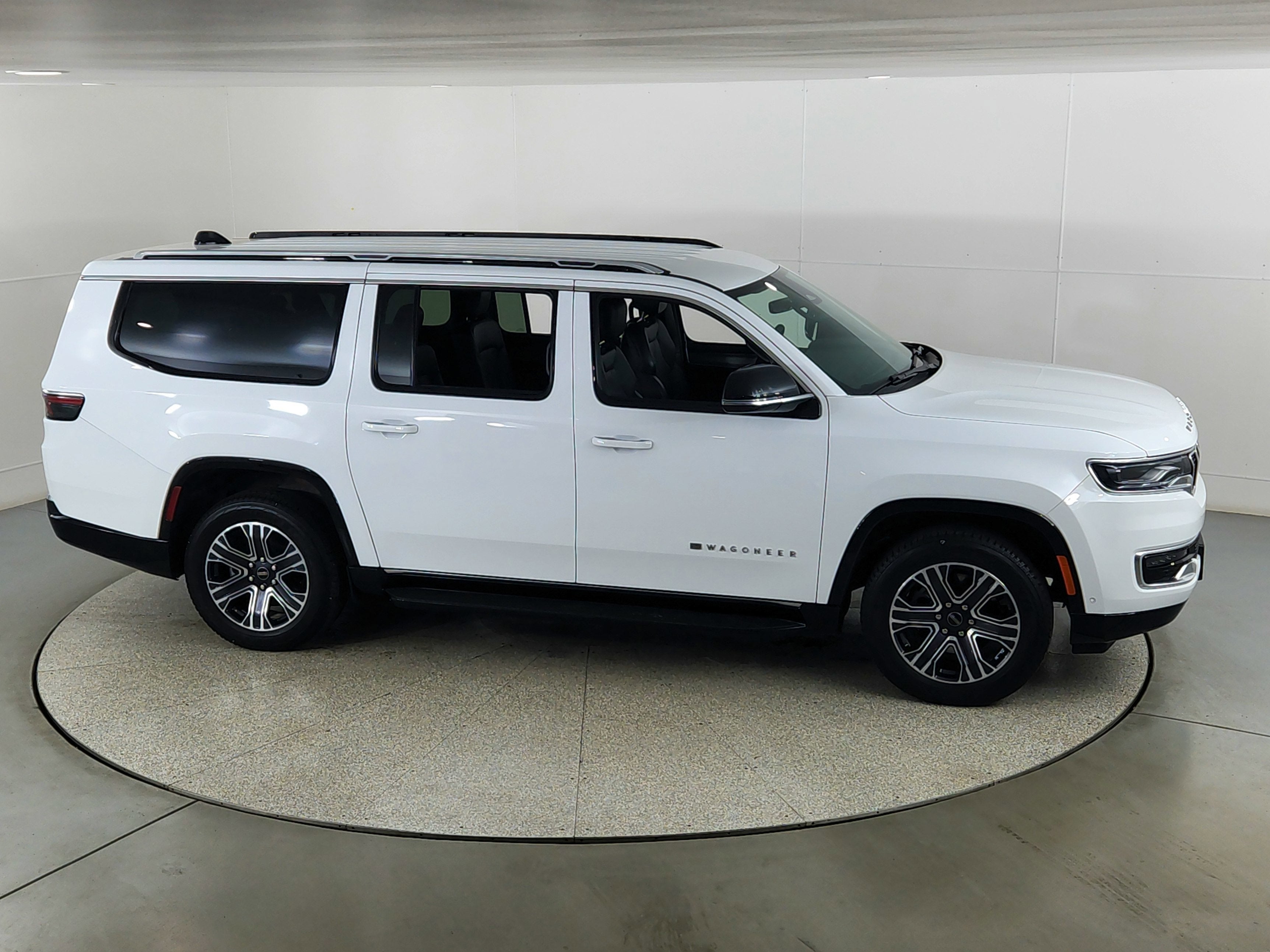 2025 Jeep Wagoneer L Series II