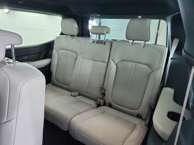 2025 Jeep Wagoneer BASE