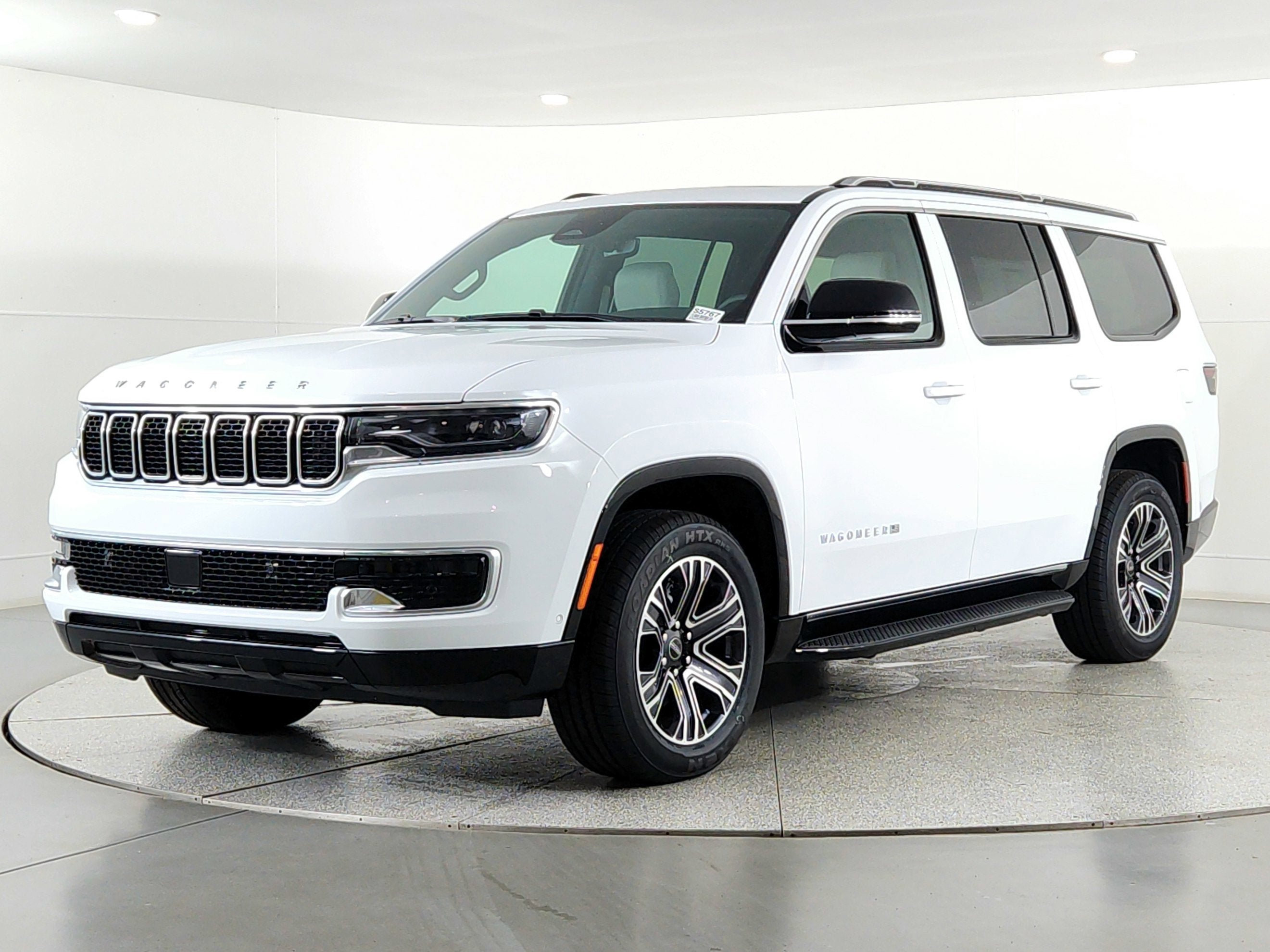 2025 Jeep Wagoneer BASE