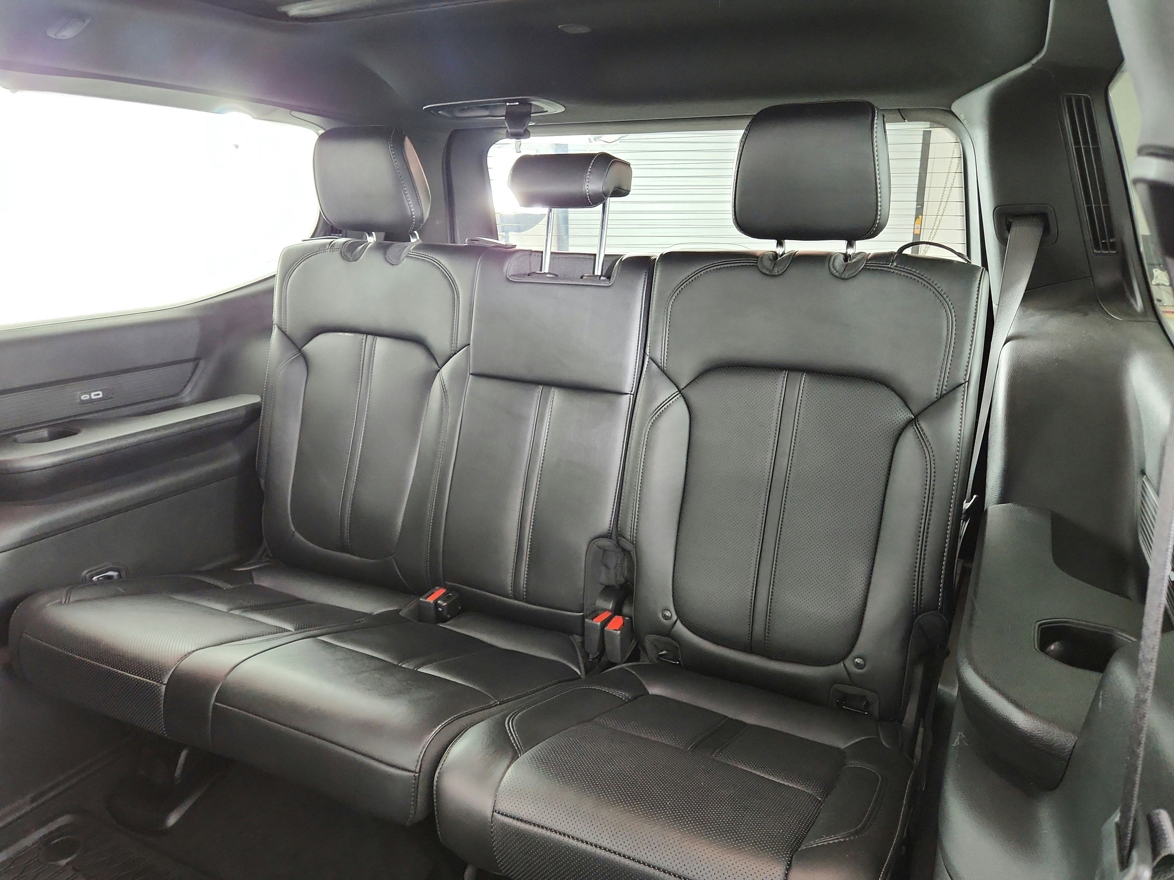 2024 Jeep Wagoneer Series II Carbide