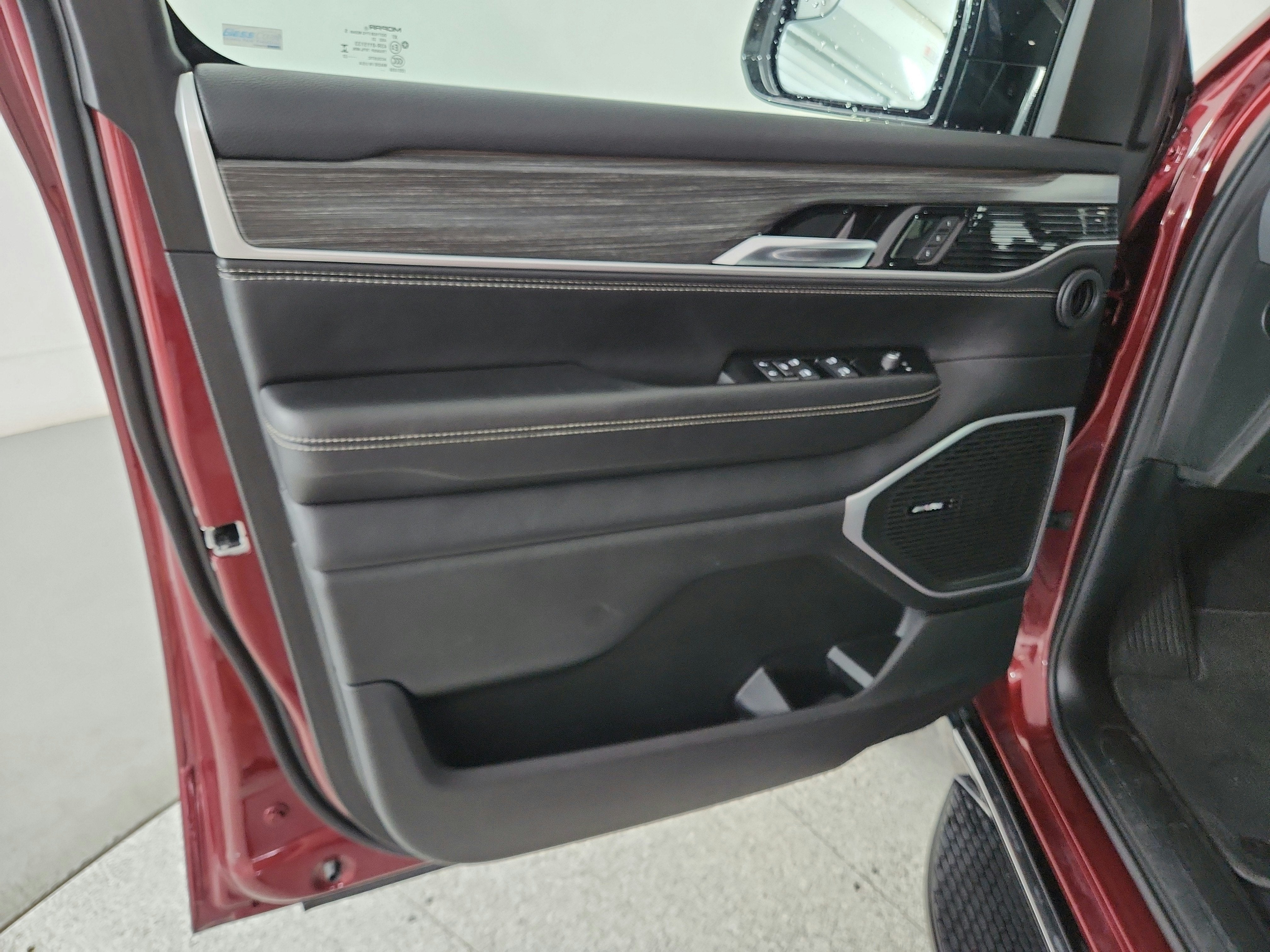 2023 Jeep Wagoneer Series III 4x4