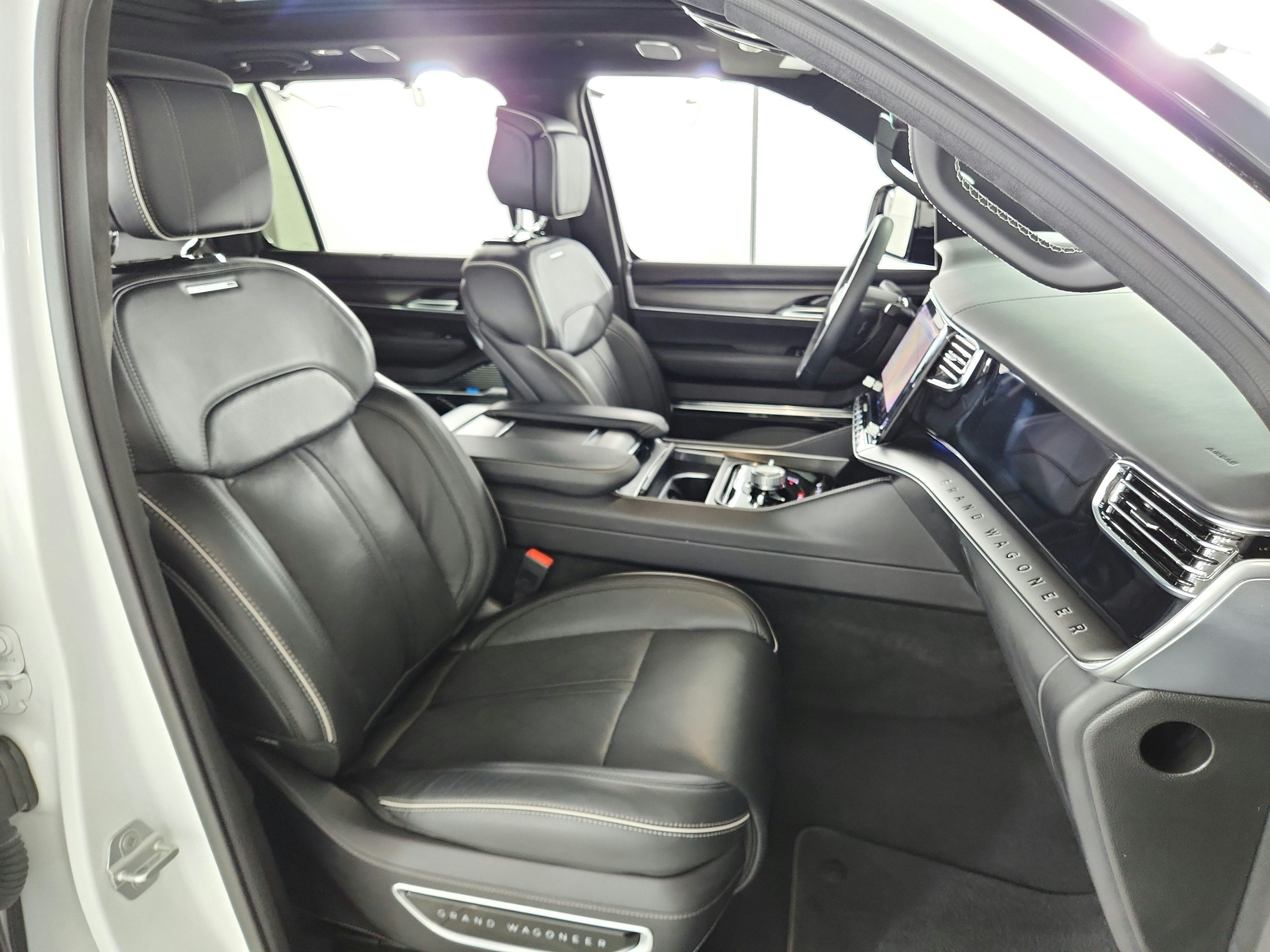 2025 Jeep Grand Wagoneer Series II Obsidian 4x4