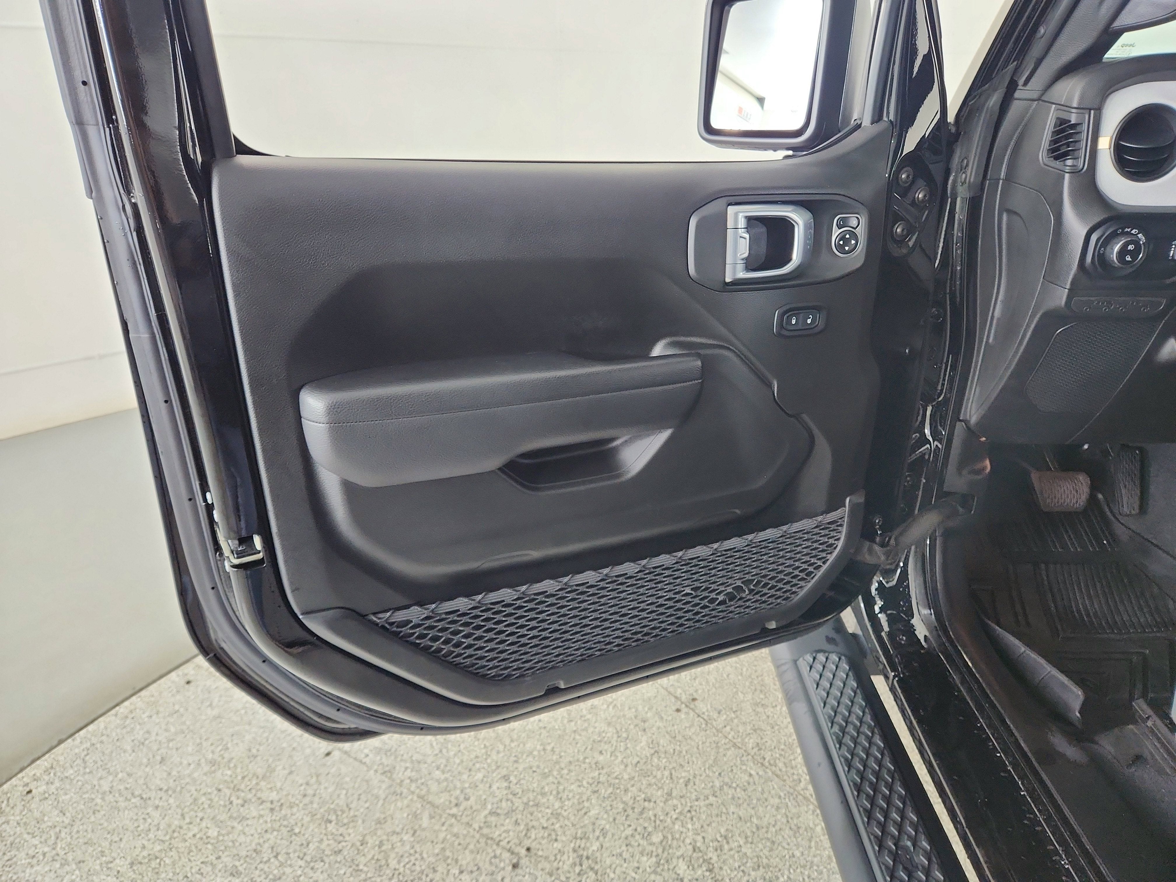 2024 Jeep Gladiator Sport S