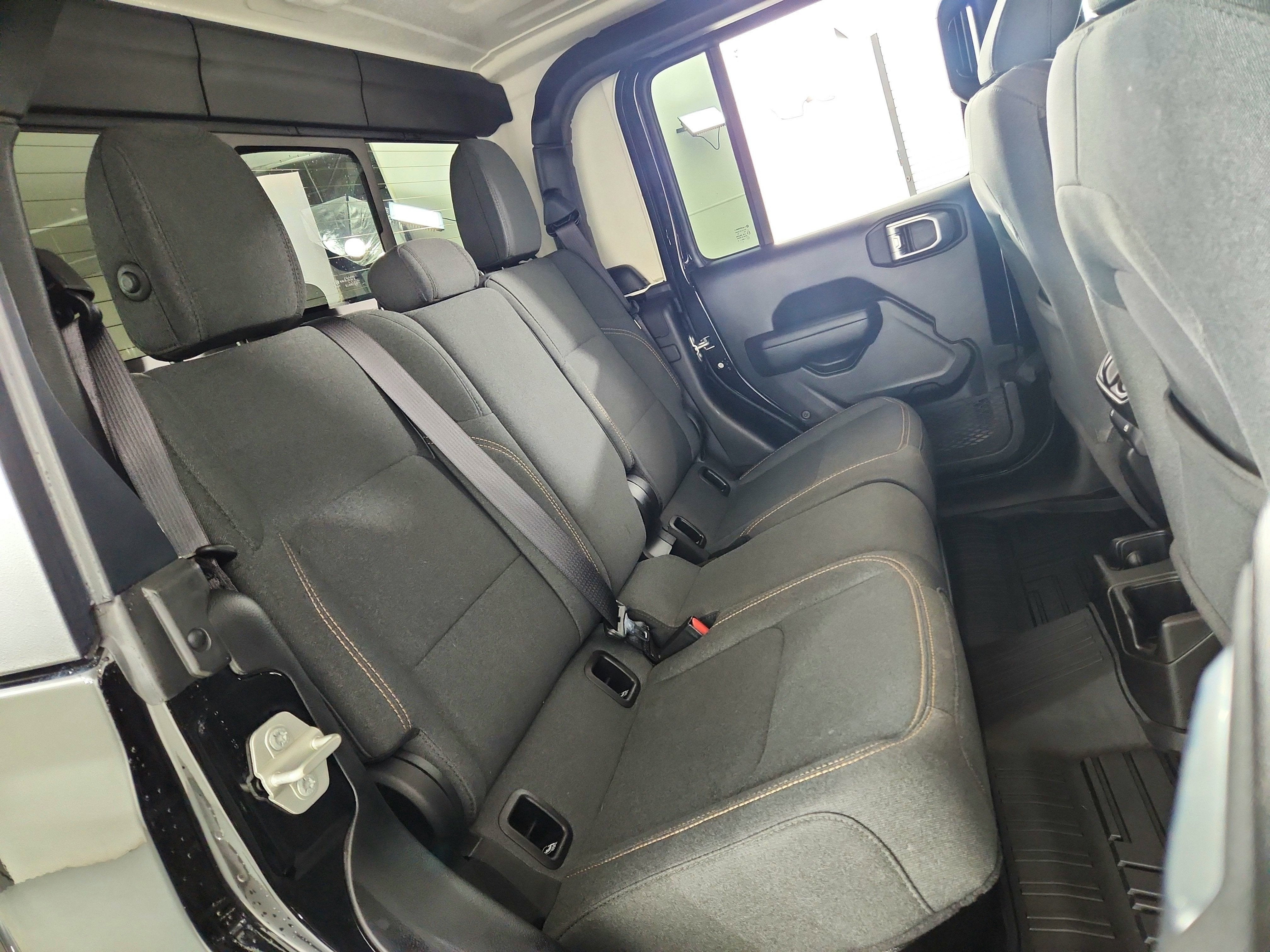 2024 Jeep Gladiator Sport S