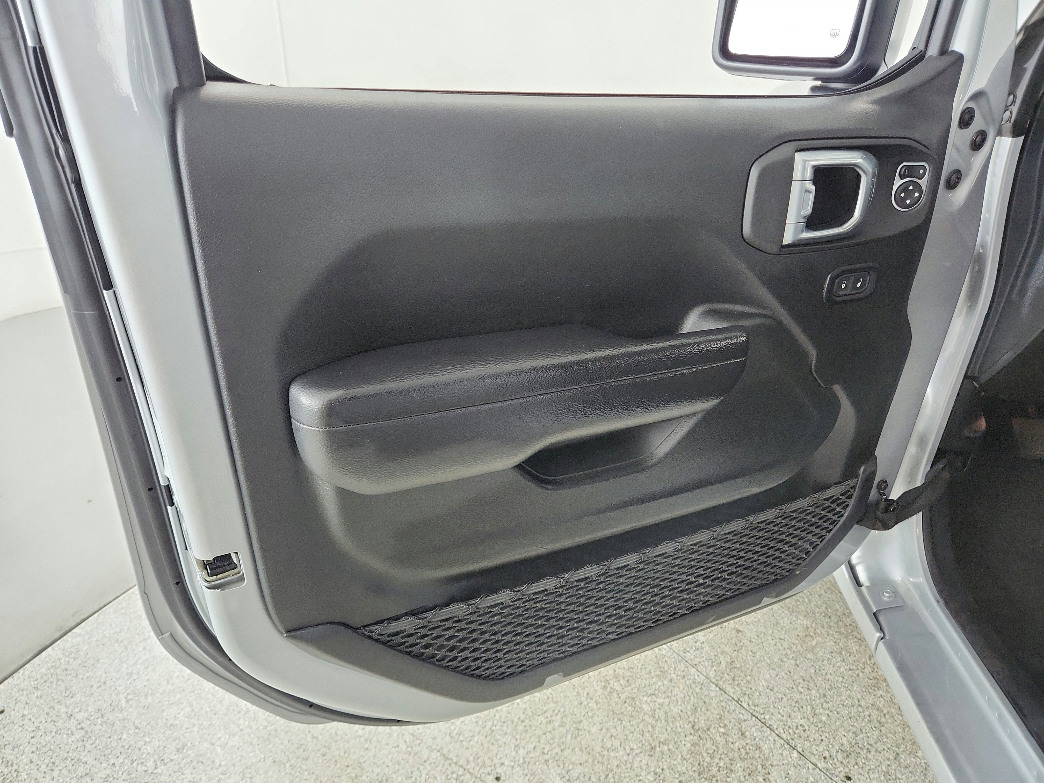 2023 Jeep Gladiator Sport S