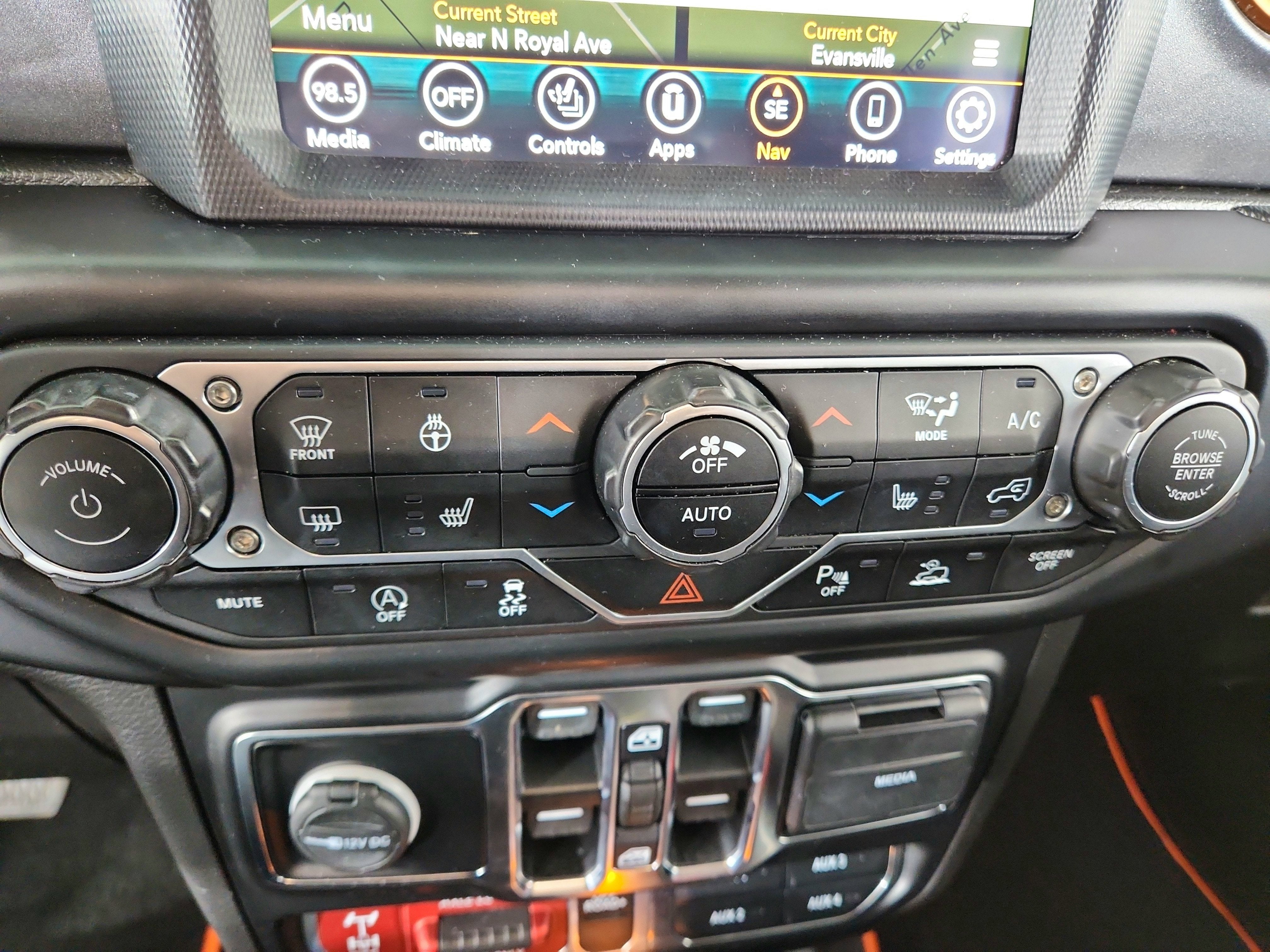 2021 Jeep Gladiator Mojave