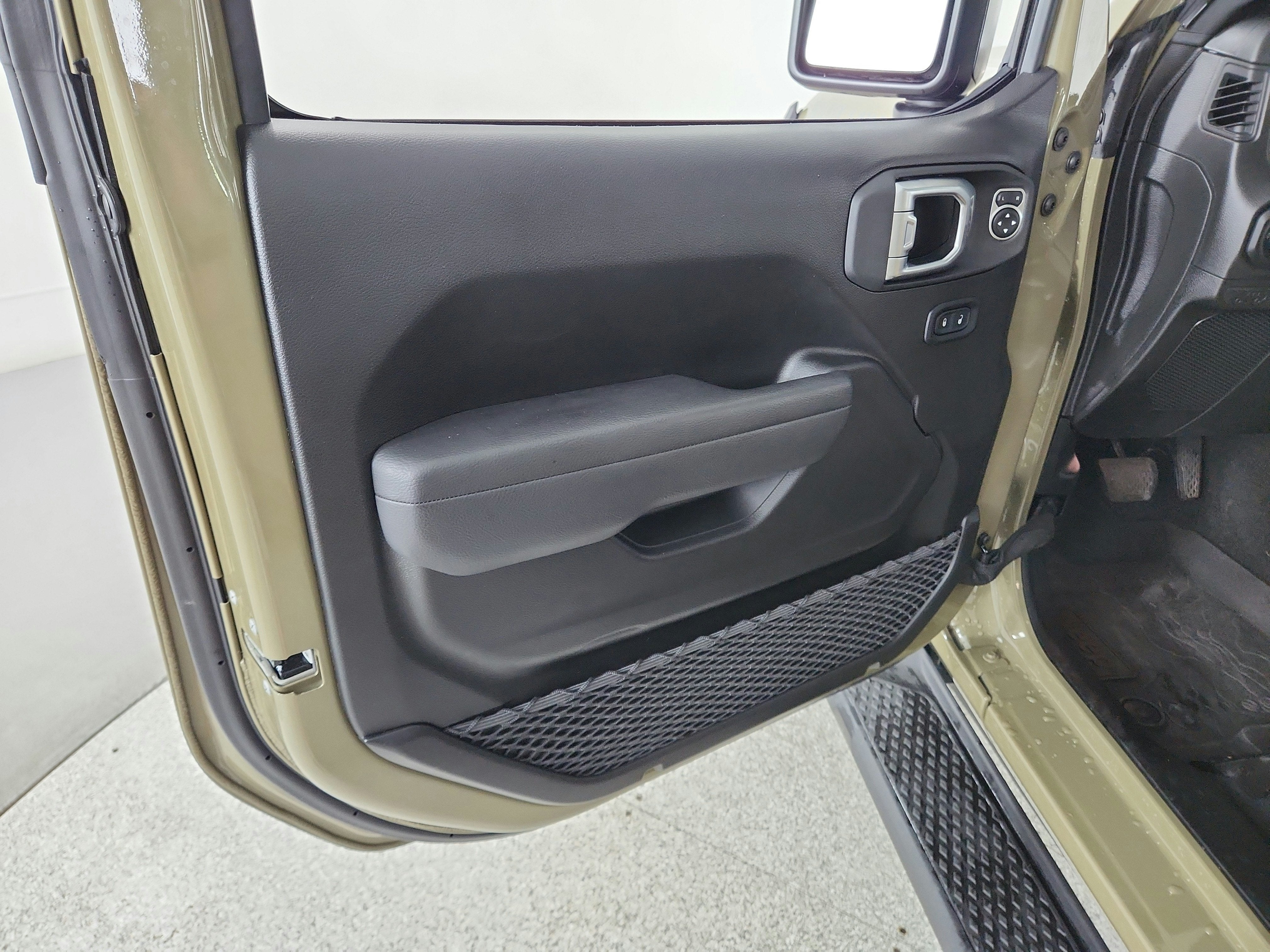 2026 Jeep Gladiator Willys 41