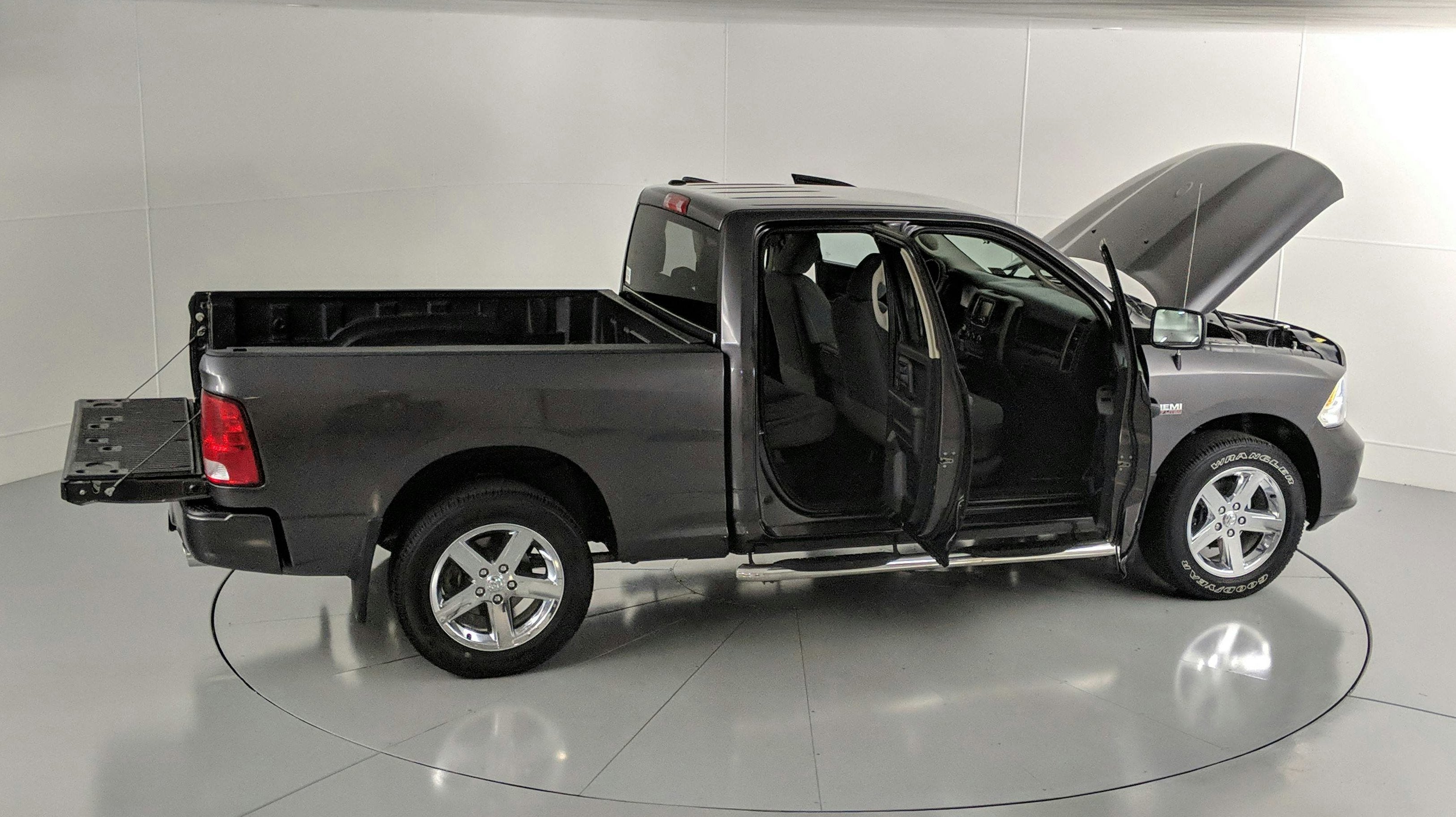2017 RAM 1500 Express